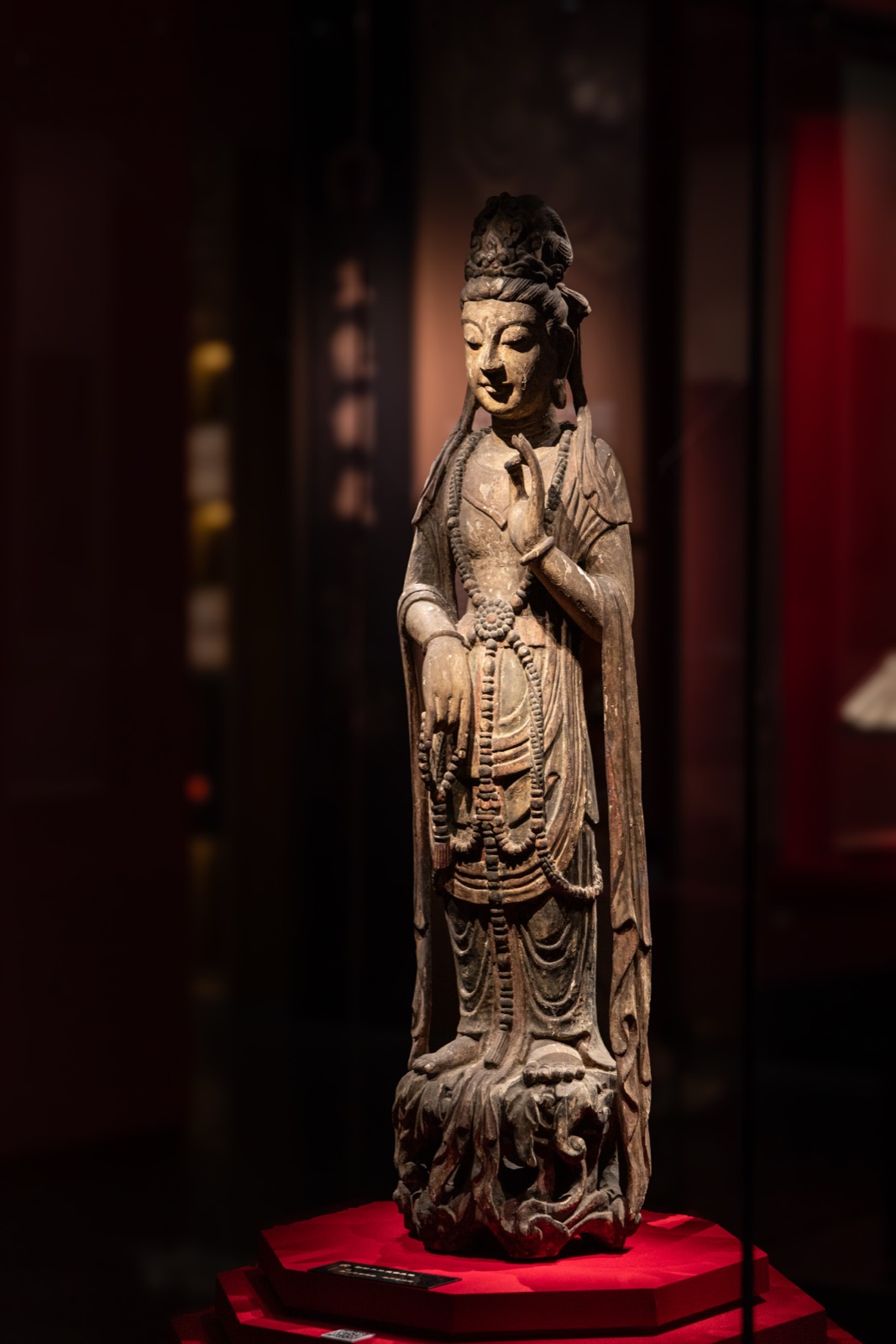 6 彩绘木雕观音立像 楞严寺捐赠 辽