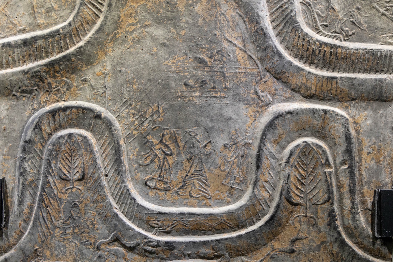 9 门阙山峦猛虎画像砖 汉代 襄阳南漳县九集镇马家洲村汉墓出土