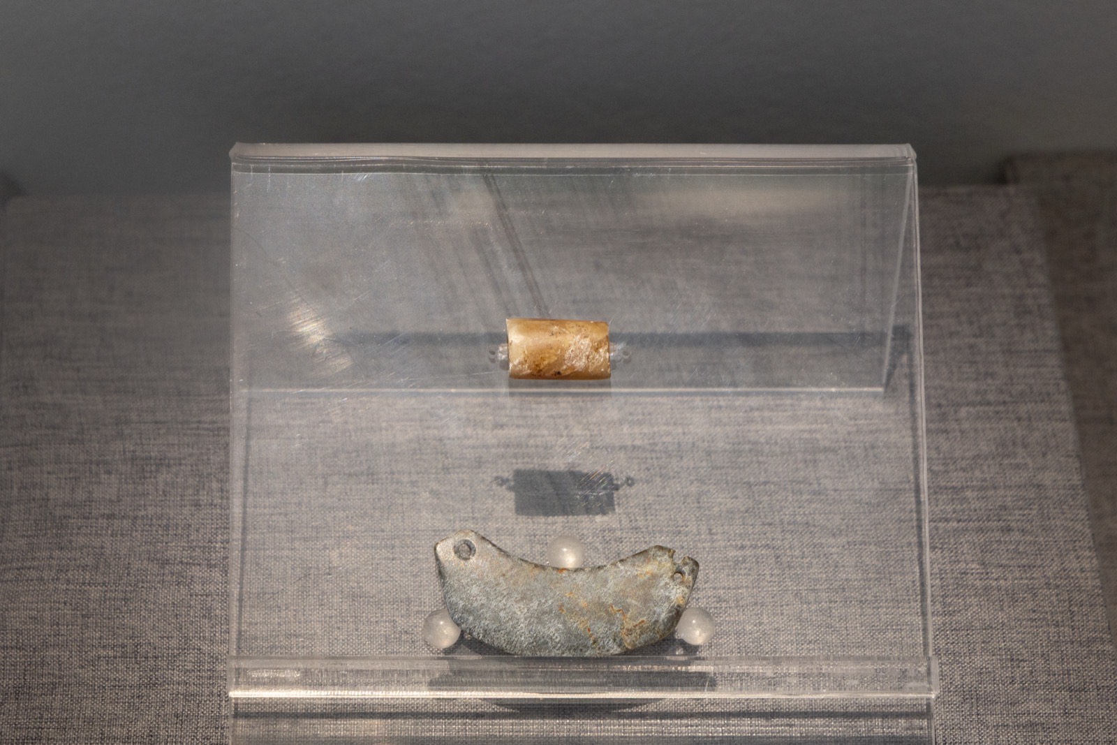 2 玉管 2020年常熟梅李何村遗址出土 新石器时代·马家浜文化